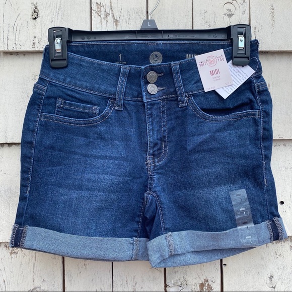 Juniors SO Midi Stretch Shorts - Picture 2 of 4